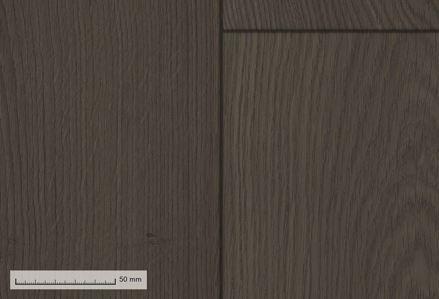Havana 2410 — the four-sided micro-bevel at original resolution, with a millimetre rule